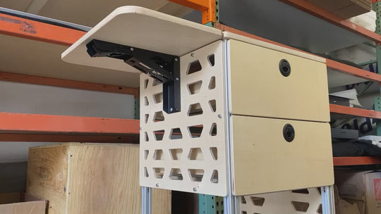 Heavy duty folding bracket