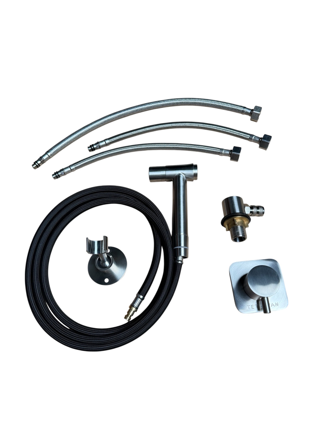 Parts included with Tetravan Shower Port